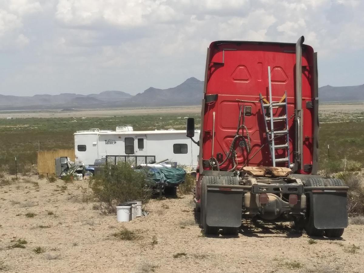 Camping At Desert Gardens Oasis At Lobo, Texas فان هورن المظهر الخارجي الصورة